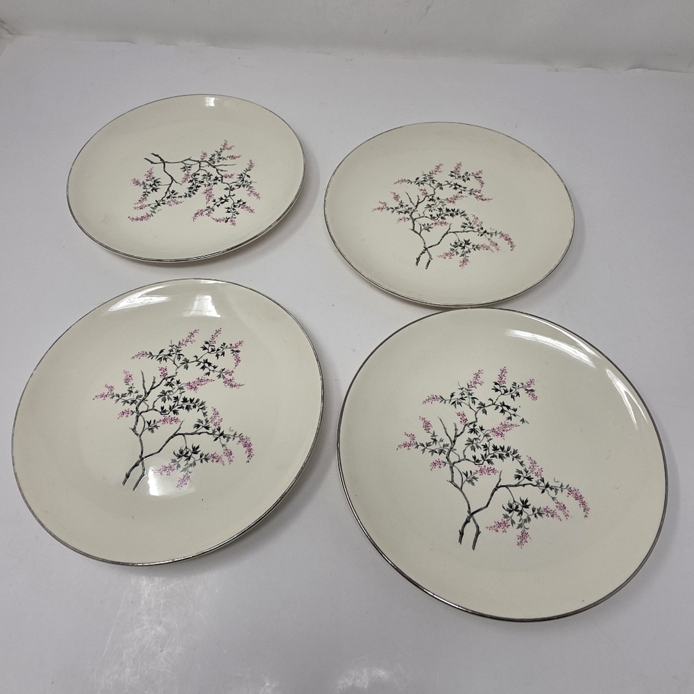Rhythm By Homer Laughlin Wisteria 7" lunch plate RY-307 Set Of 4 Great Condition